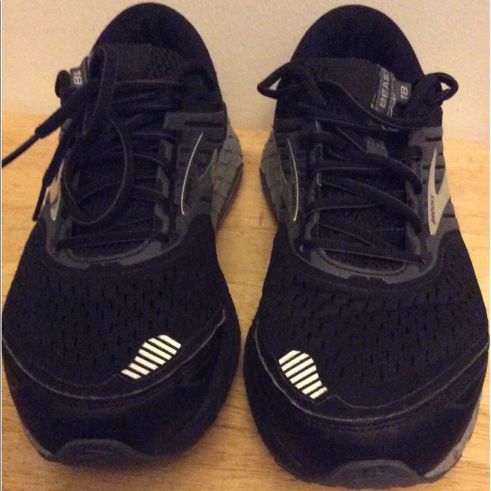 Brooks Beast 18 Men's Size 10.5D -Extra Wide 4E - Picture 3 of 8